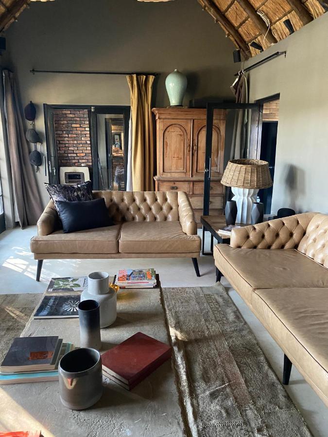 Four20 Bespoke Hotel Johannesburg Bagian luar foto