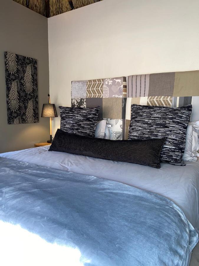 Four20 Bespoke Hotel Johannesburg Bagian luar foto