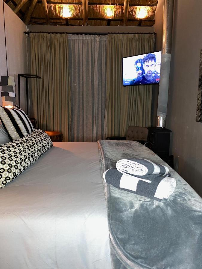 Four20 Bespoke Hotel Johannesburg Bagian luar foto