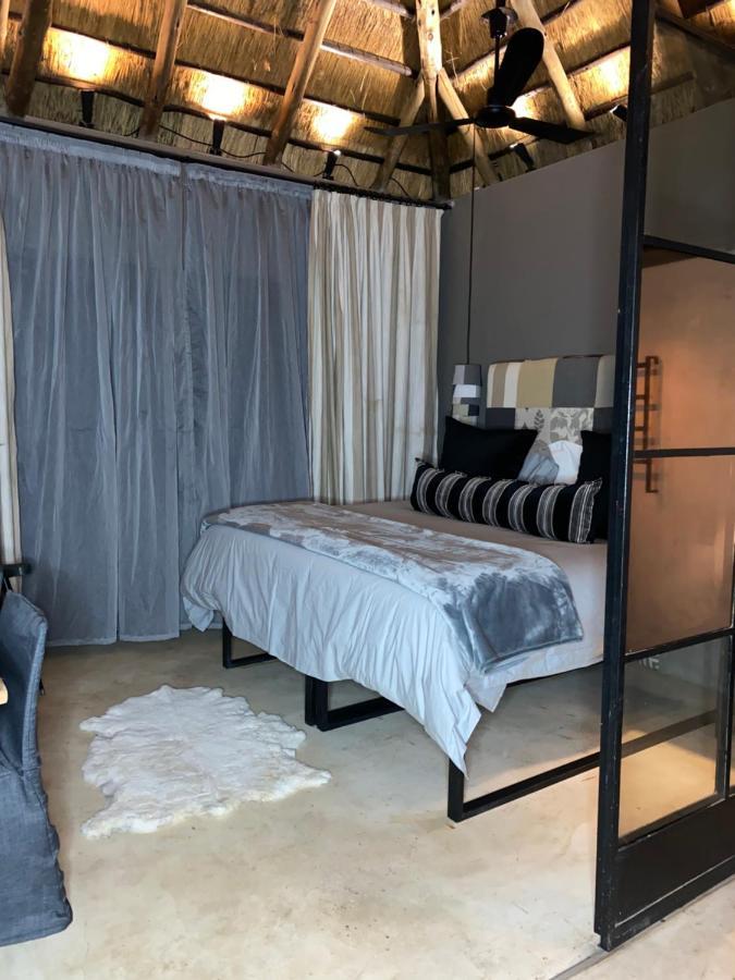 Four20 Bespoke Hotel Johannesburg Bagian luar foto